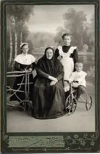 Photos of early twentieth century