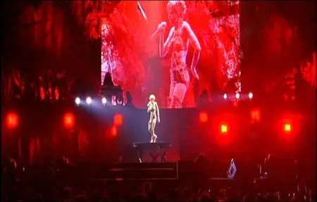 Mylene Farmer - Avant que l'ombre... a Bercy (2006)