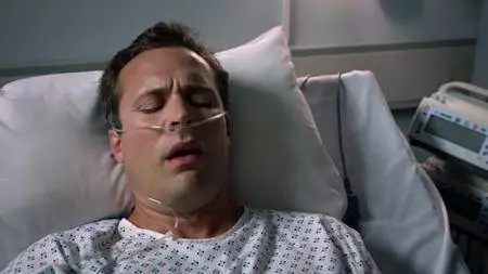 Holby City S20E01