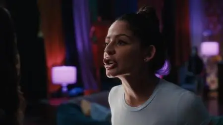 Ambitions S01E17