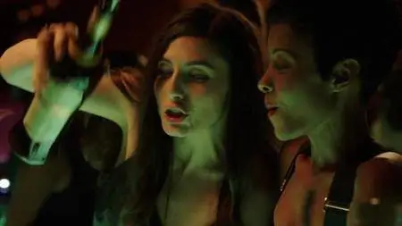 Imposters S01E09