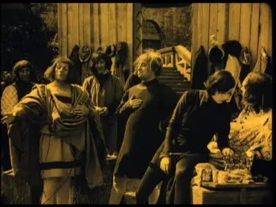 Hamlet (1921) and Die Filmprimadonna (1913)