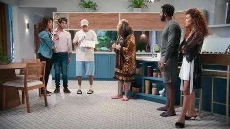Smother-In-Law S01E01