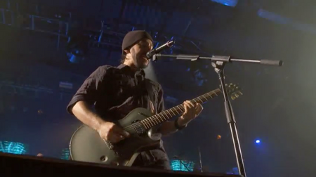 Linkin Park - Waiting For The End Live at NYC