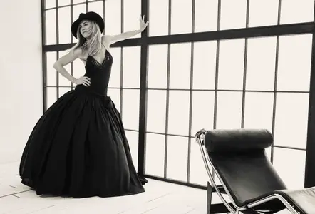 Jennifer Aniston by Emma Summerton for Harper's Bazaar UK November 2025