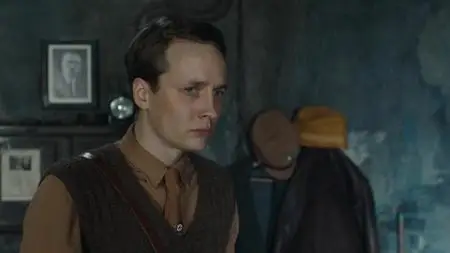 Babylon Berlin S03E09
