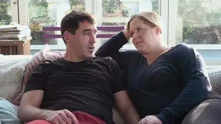 Expecting Amy S01E02