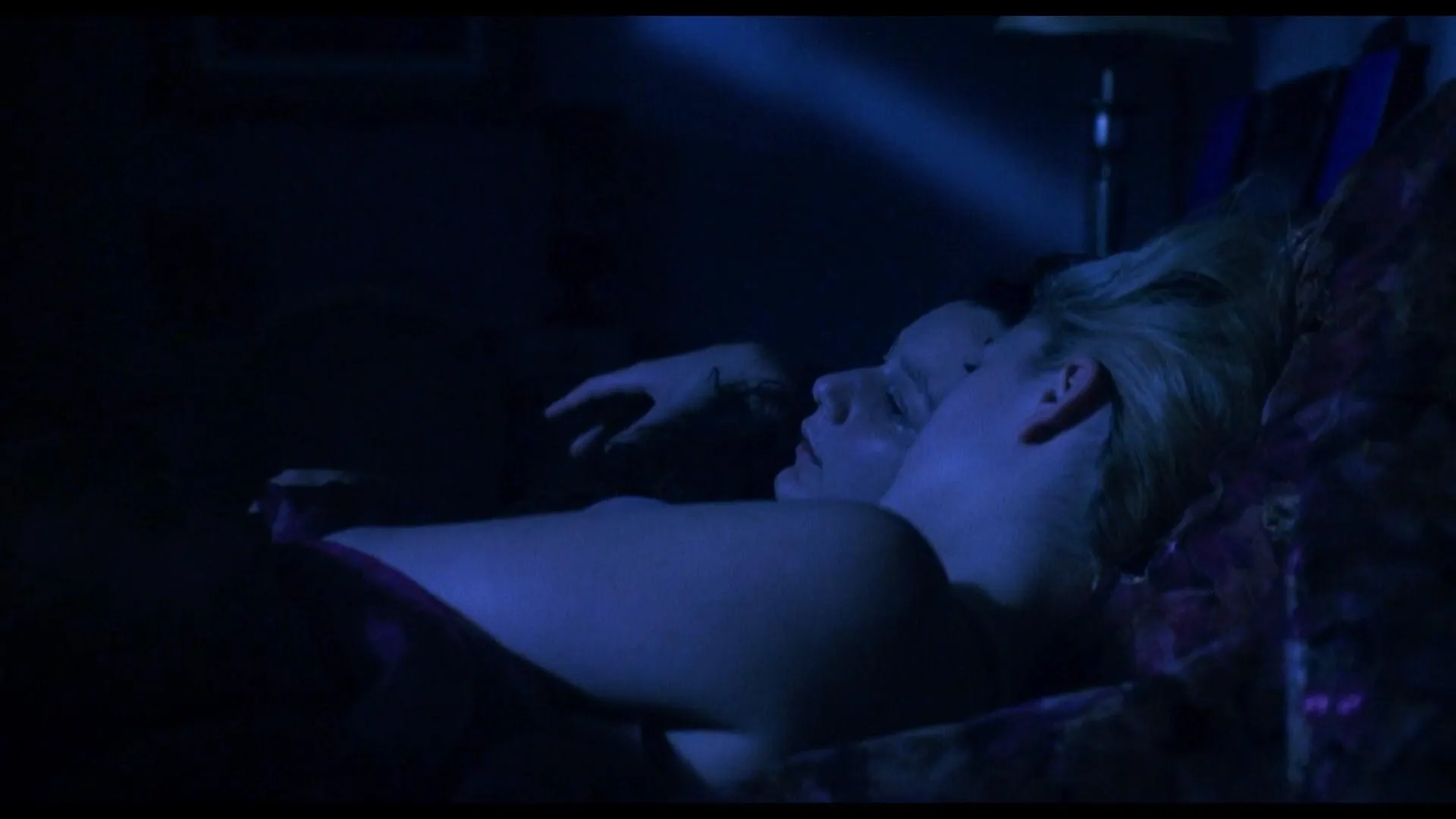 Poison Ivy (1992) + Commentary