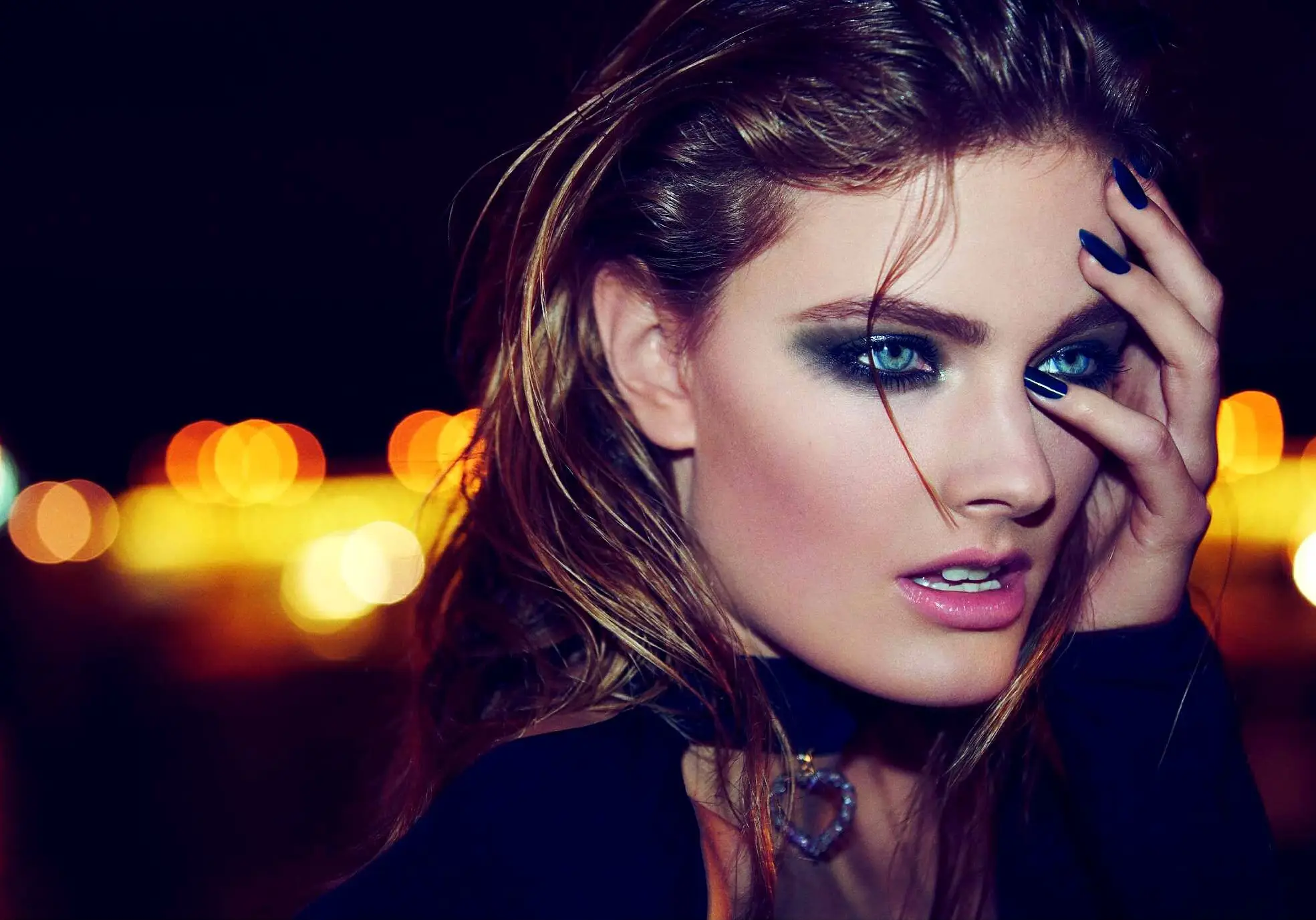 Constance Jablonski by Inez Van Lamsweerde and Vinoodh Matadin for Vogue Paris September 2010