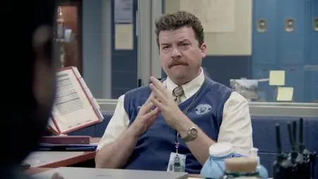 Vice Principals S01E01