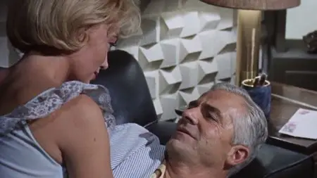 Crack in the World (1965)