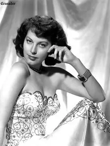 Ava Gardner *Photoshoot of a Classic Beauty*
