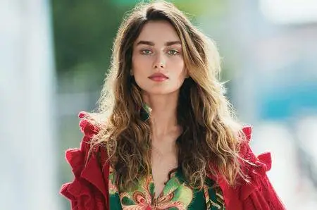 Andreea Diaconu by Gilles Bensimon for Vogue Mexico September 2016