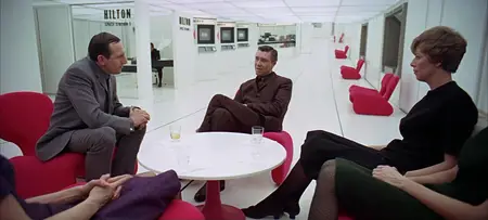 2001: A Space Odyssey (1968)