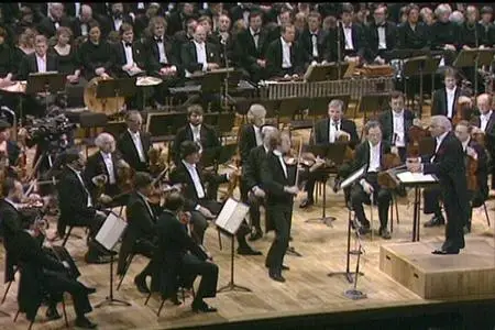 Bernstein Conducts Bernstein: Divertimento; Serenade; Symphony No. 2 'The Age of Anxiety' (2008/1984/1986)