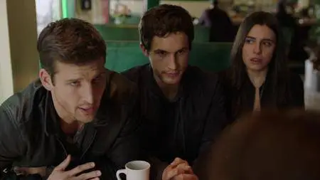 Imposters S02E01