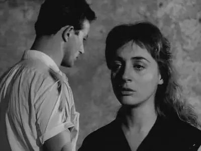 To koritsi me ta mavra / A Girl in Black (1956)
