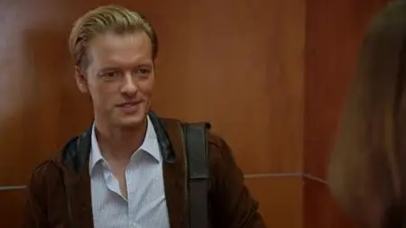 Great News S02E01