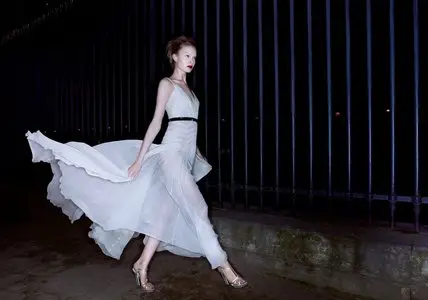 Anastasija Kondratjeva (Анастасия Кондратьева) by Sonia Sieff for Figaro Japan June 2012