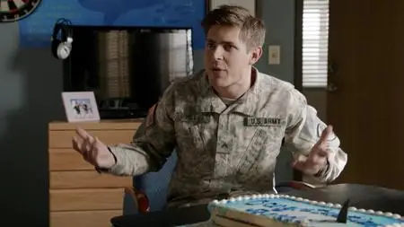 Enlisted S01E04