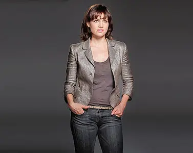 Carla Gugino - United We Win Campaign