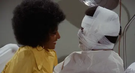 Foxy Brown (1974) [Remastered]
