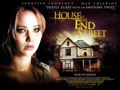 House at the End of the Street / La maison au bout de la rue (2012)