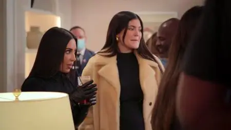 Keeping Up with the Kardashians S01E04