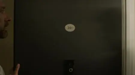 Dead Hot S01E03