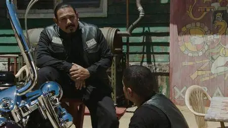 Mayans M.C. S01E04