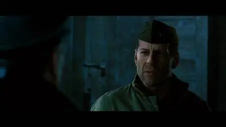 Hart's War (2002)