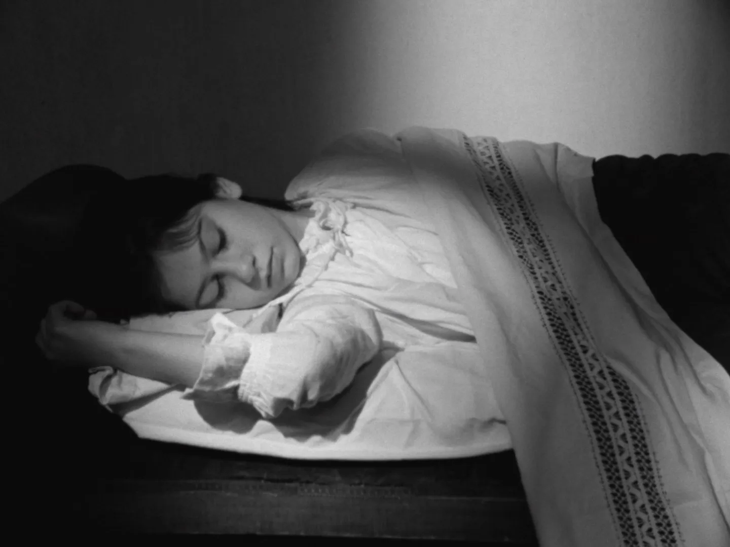 Oh, Moon! / A Ay (1988)