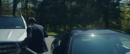 Your Friends & Neighbors S01E01