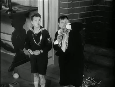 Dick & Doof: Glückliche Kindheit (1930)