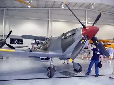 Supermarine Spitfire Mk.IXe Walk Around