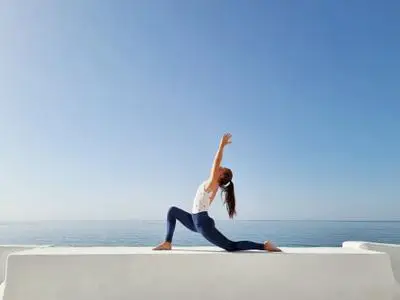 YOGA 101: Feel-good Yoga Routines for Everybody