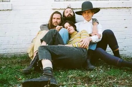 Big Thief - Capacity (2017) {Saddle Creek}