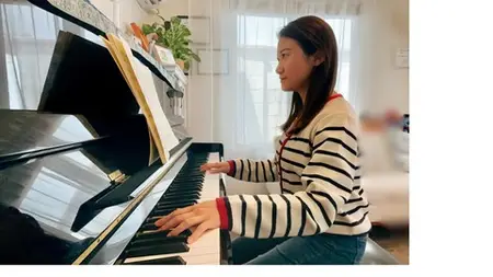 Start Playing: Piano for Adults from Scratch