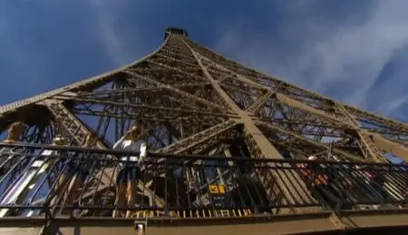 (Fr5) Quand la Tour Eiffel se dévoile (2013)