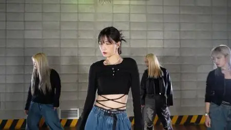 K-Pop Girl Power Choreographies