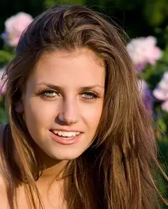 Stephanie - City Garden