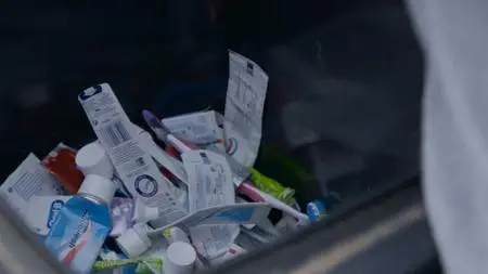 BBC Panorama - Recycling: Where Does My Rubbish Go? (2022)