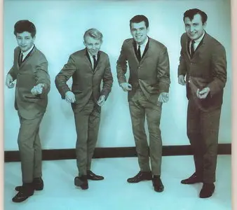 The Trashmen - Bird Call! - The Twin City Stomp Of The Trashmen [4CD Box Set] (1998)