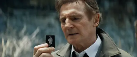 The Naked Gun (2025) [Hybrid]