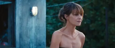 Nessuno mi può giudicare (2011)