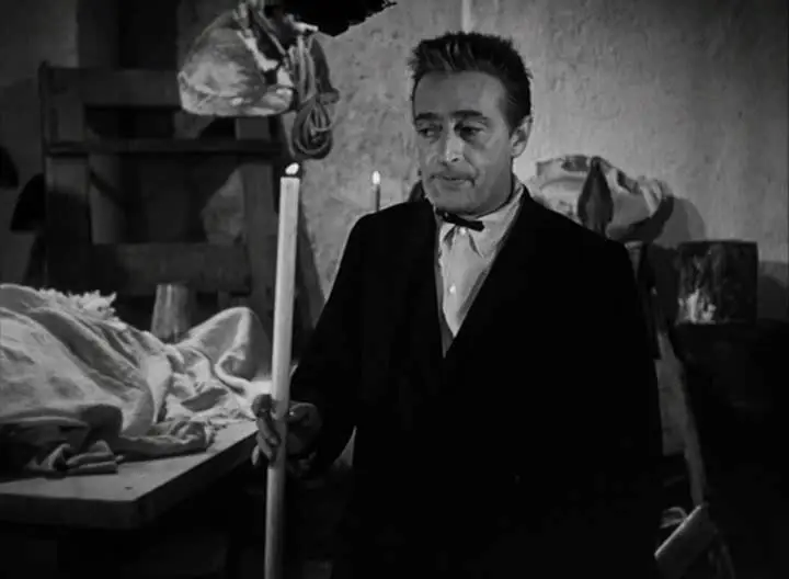 Totò Cerca Casa (1949)