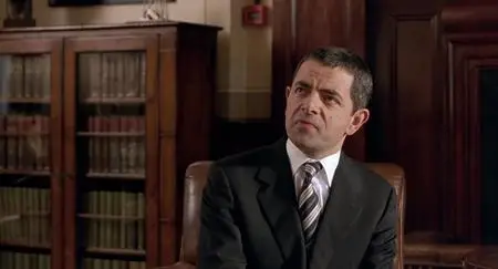 Johnny English (2003)