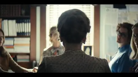 Mrs. America S01E07