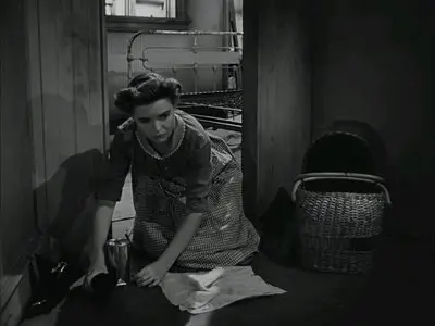A Tree Grows in Brooklyn (1945)