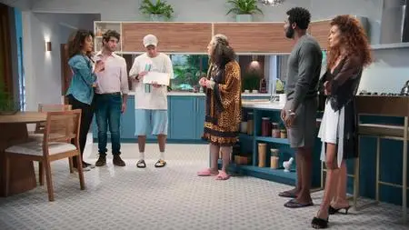 Smother-In-Law S01E01